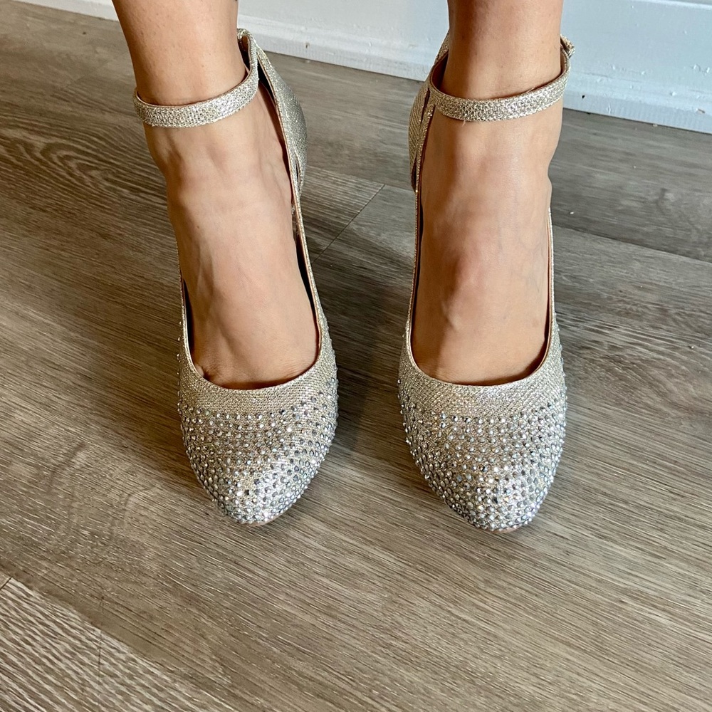 JESSICA SIMPSON